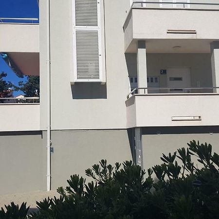 Apartments Biba Novalja Exterior photo