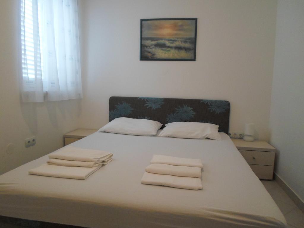 Apartments Biba Novalja Room photo