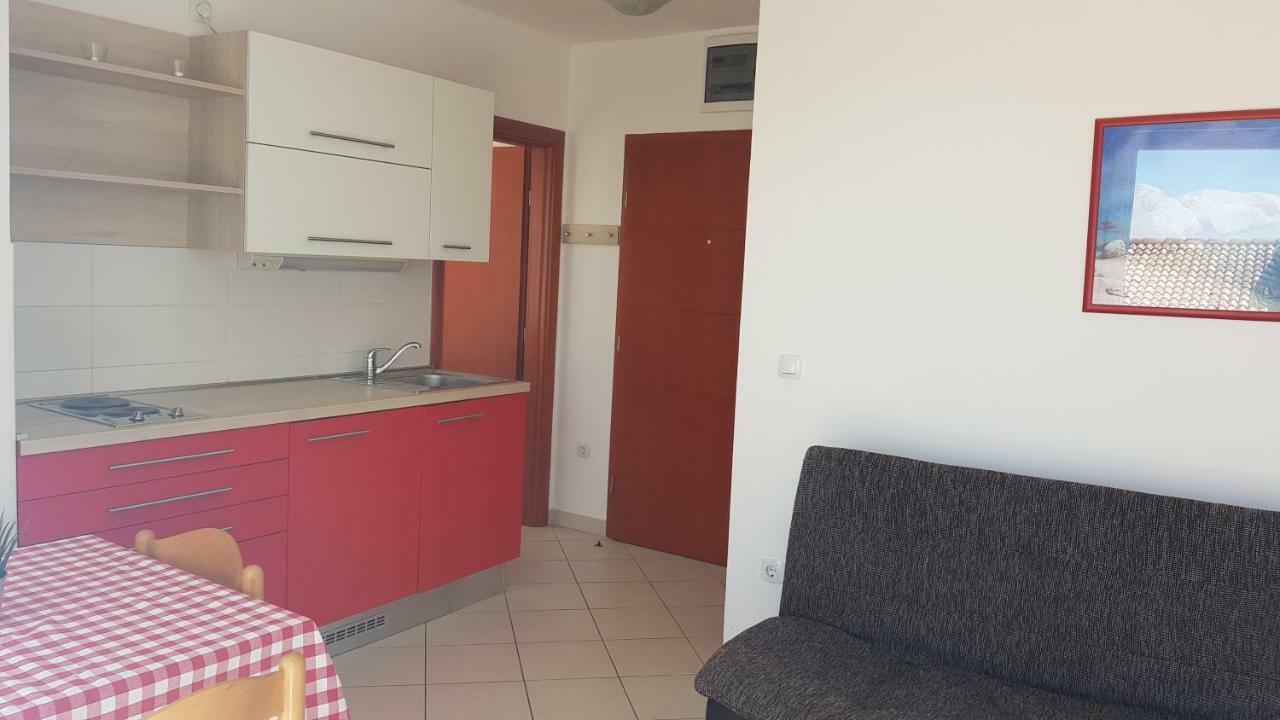 Apartments Biba Novalja Exterior photo